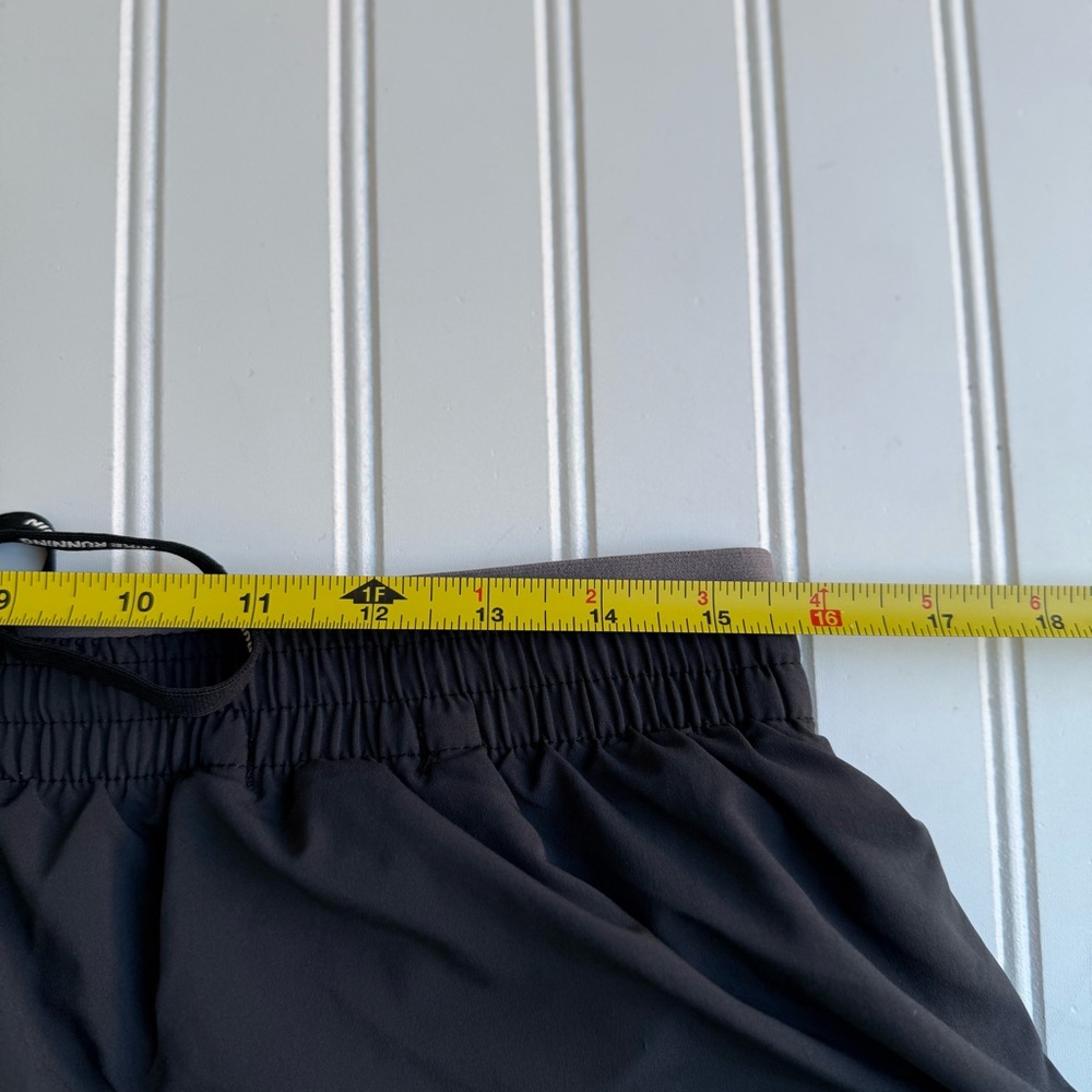 Nike Dri-FIT Running Shorts - Picture 4 of 5